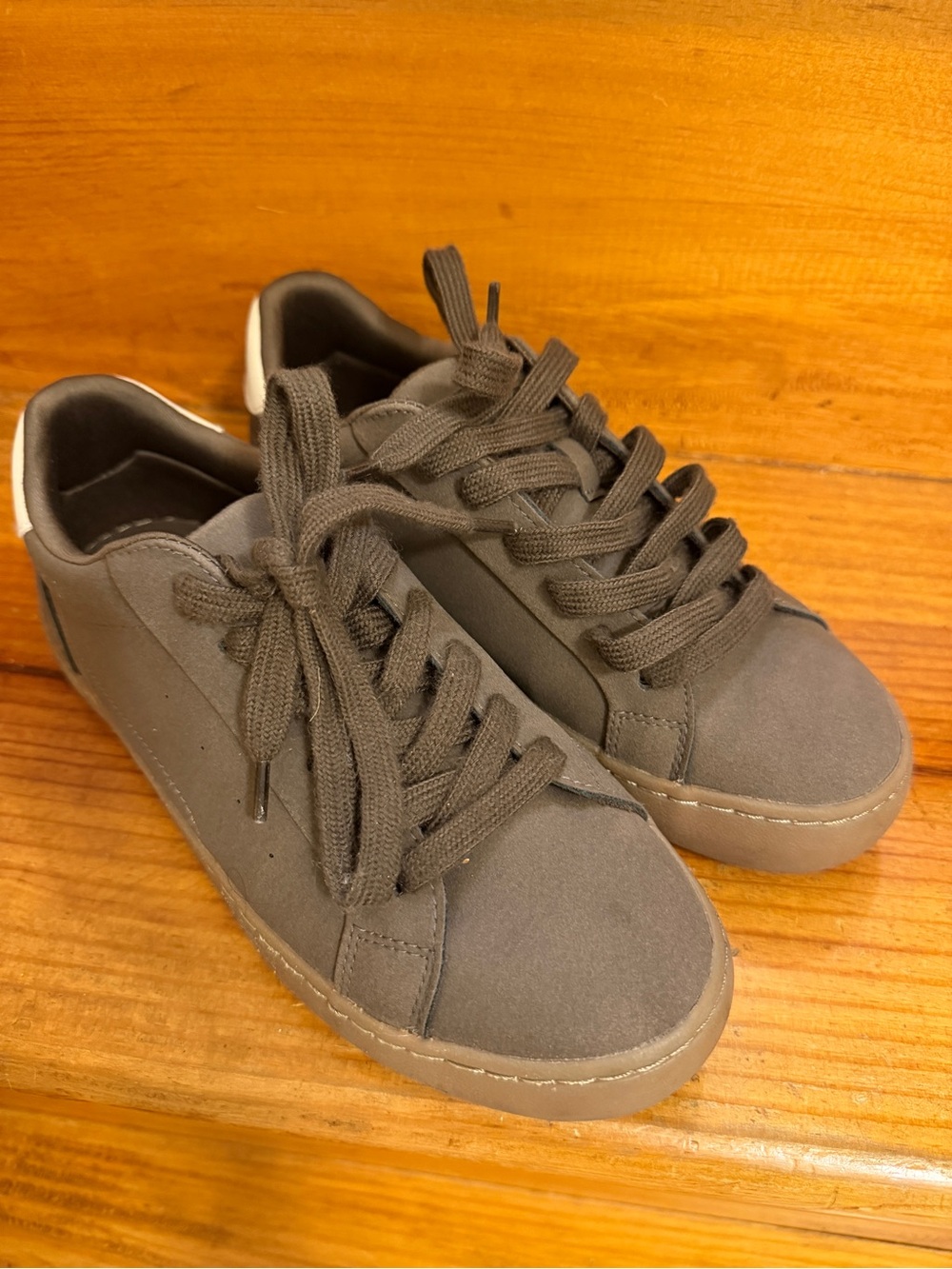 Zara Men's Gray Low-Top Sneakers